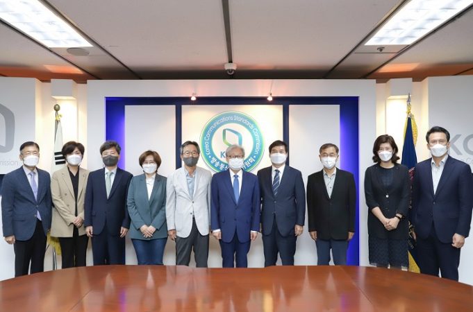 선거방송심의위원회 위원장에 권혁남 전북대 명예교수 선출 첫 회의 개최 및 선거방송 안내문 의결·공표
